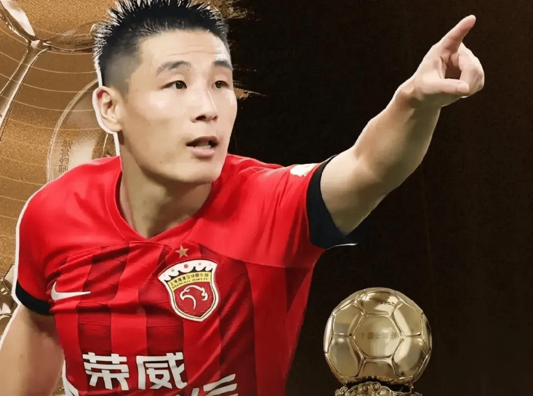 锋线实力强悍,球队取得大比分胜利(足球锋线球员什么意思) 锋线实力强悍,球队取得大比分胜利(足球锋线球员什么意思)