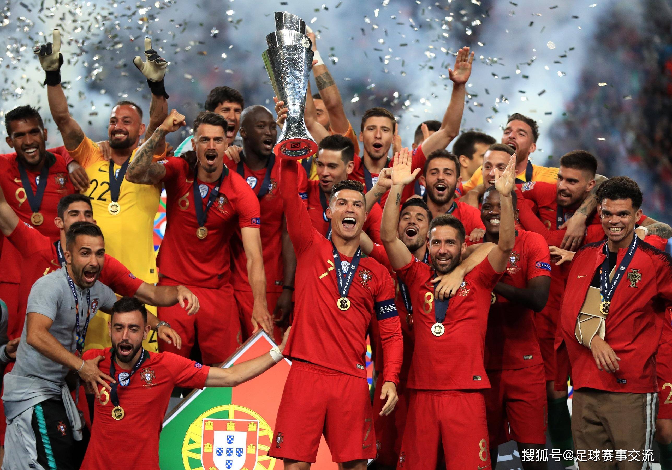 欧洲赛场上的精彩对决,球迷瞩目(欧洲赛场上的精彩对决,球迷瞩目是什么) 欧洲赛场上的精彩对决,球迷瞩目(欧洲赛场上的精彩对决,球迷瞩目是什么)