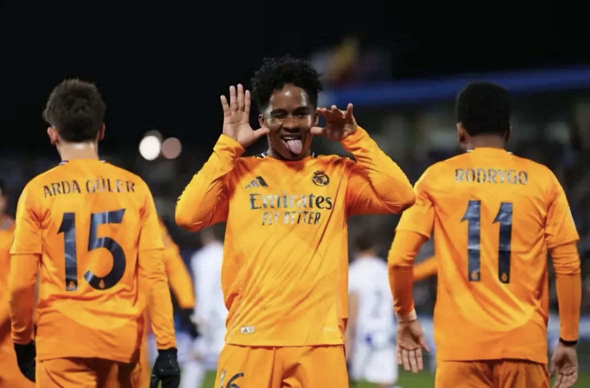 阿森纳客场战胜沃特福德,豪取三分(阿森纳客场战胜沃特福德,豪取三分球) 阿森纳客场战胜沃特福德,豪取三分(阿森纳客场战胜沃特福德,豪取三分球)