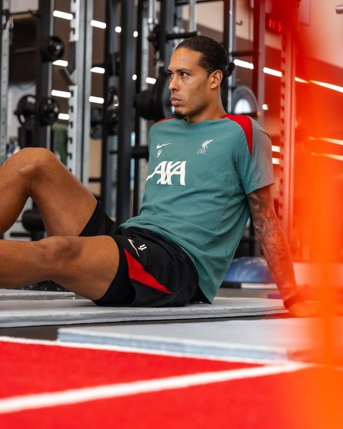 关于利物浦外援训练状态火热,世俱杯淘汰赛关键战的信息 关于利物浦外援训练状态火热,世俱杯淘汰赛关键战的信息