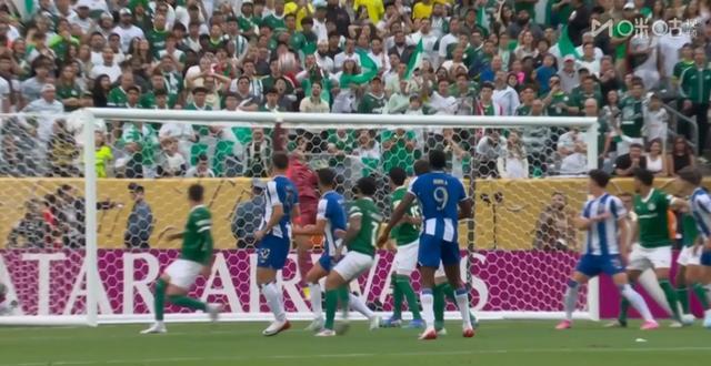 aoa体育-穆勒破门，拜仁横扫对手进四强的简单介绍