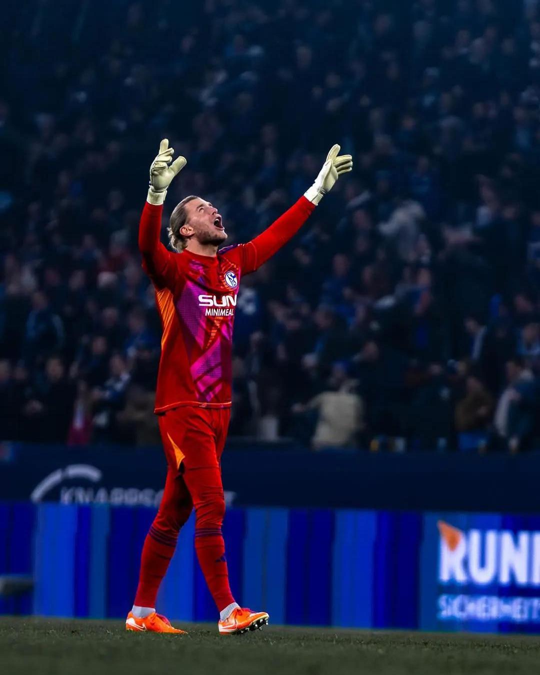 aoa体育活动-沙尔克04主场险胜，防守有惊无险