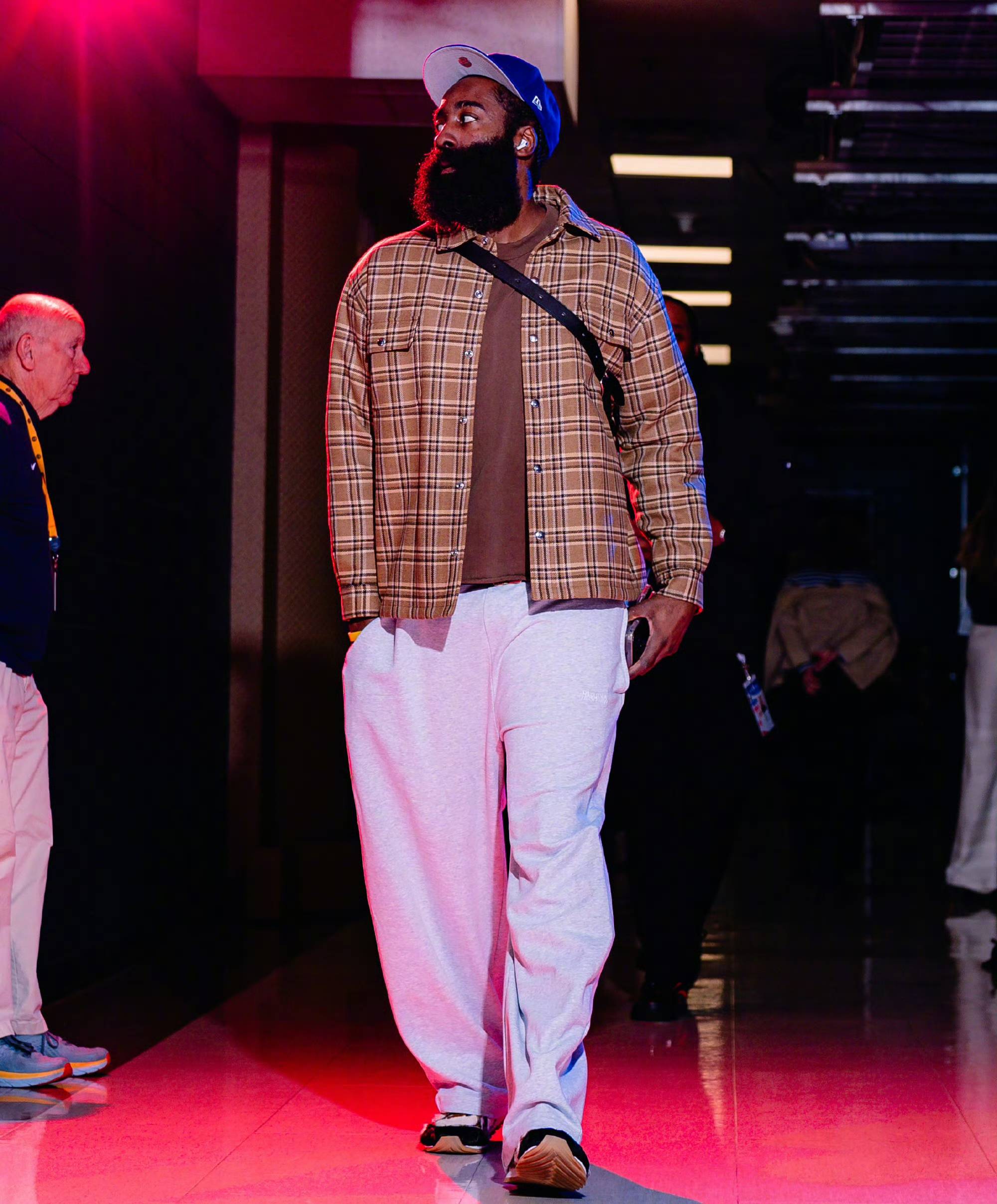 关于快船队球员接受采访,对未来充满信心的信息 关于快船队球员接受采访,对未来充满信心的信息