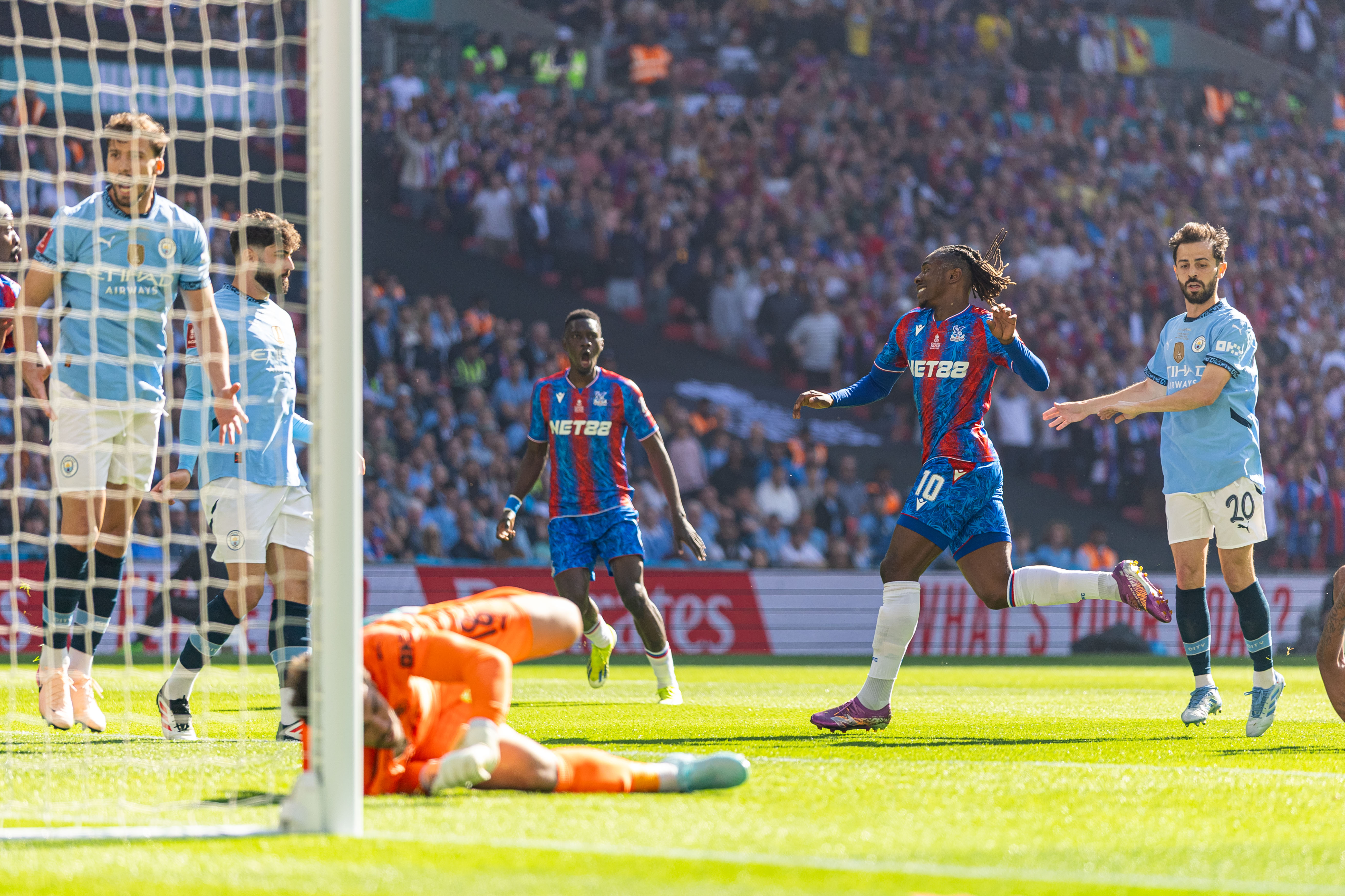 aoa体育培训-关于英格兰主场取胜，成功晋级欧洲杯决赛圈的信息