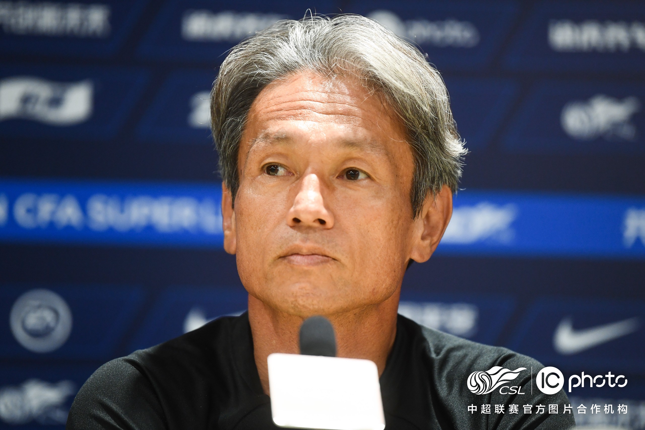 包含基尔球队士气高涨,全力以赴争取胜利的词条 包含基尔球队士气高涨,全力以赴争取胜利的词条