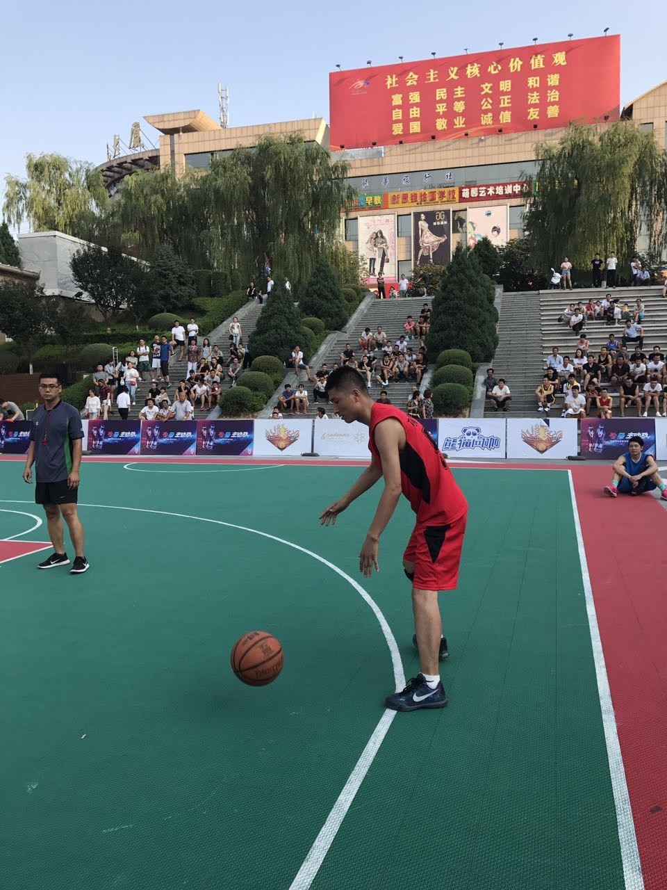 aoa体育娱乐-东南亚篮球锦标赛迎来巅峰对决