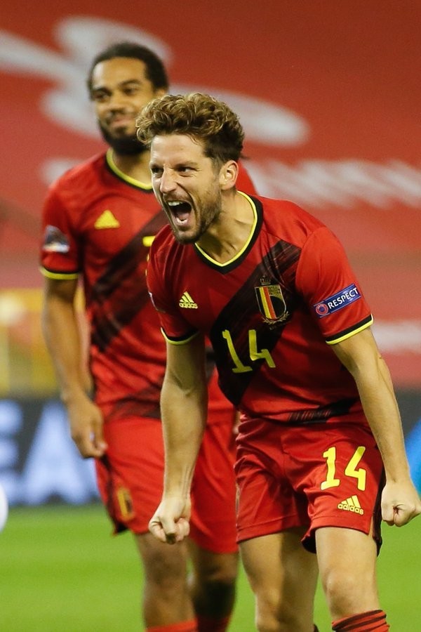 比利时女足前锋连续破门:成为国家英雄 比利时女足前锋连续破门:成为国家英雄