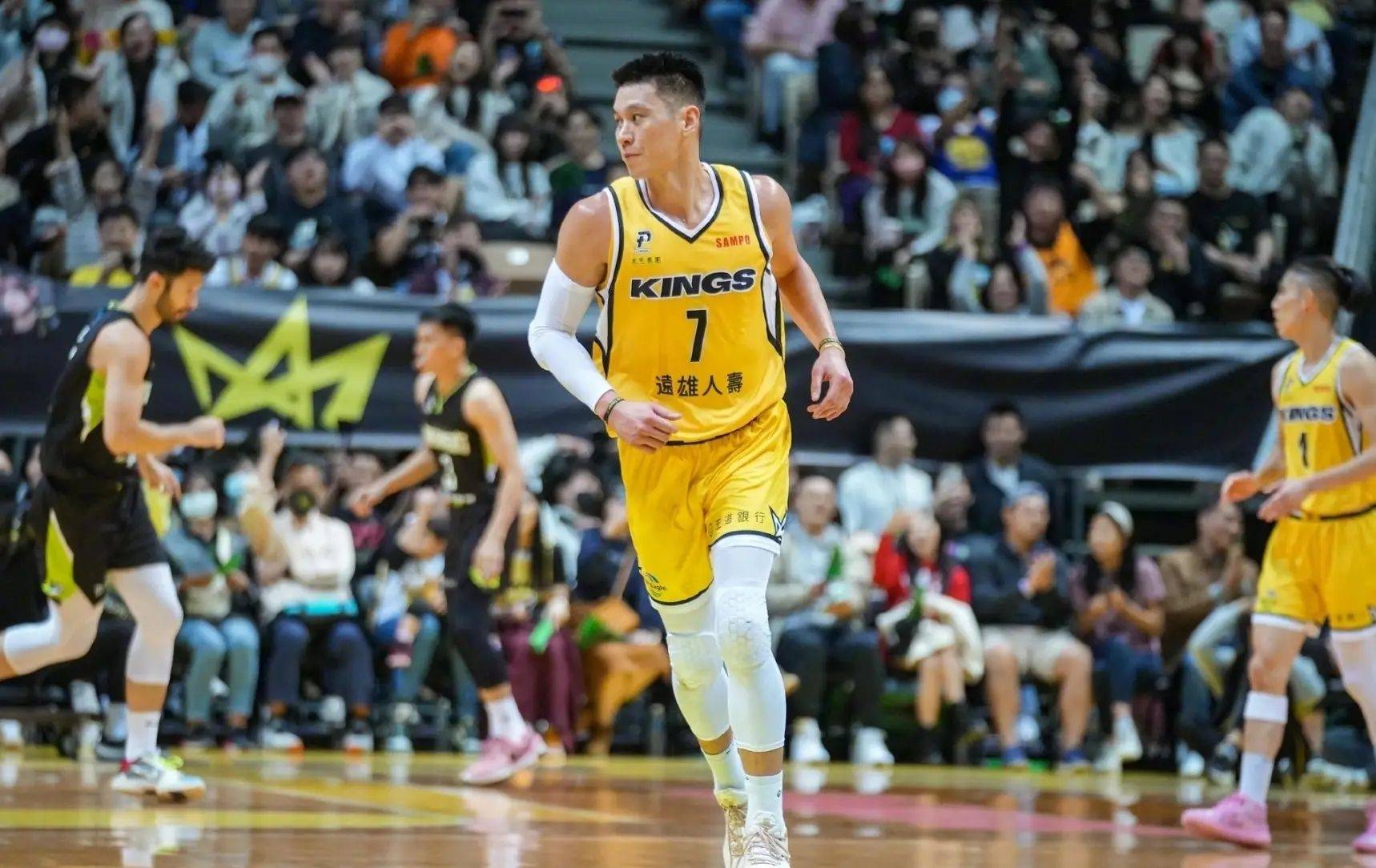 aoa体育活动-关于新星发威，林书豪全场15分的信息