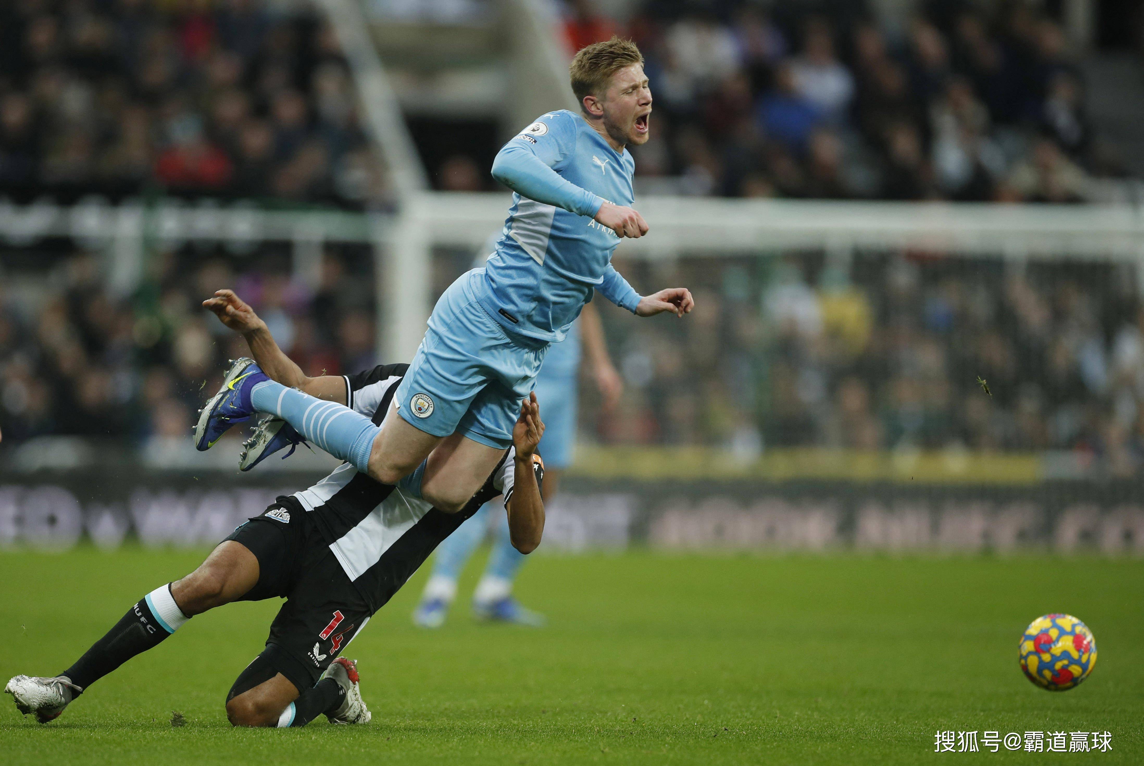 斯托克城客场告捷,完成英超客场双杀 斯托克城客场告捷,完成英超客场双杀