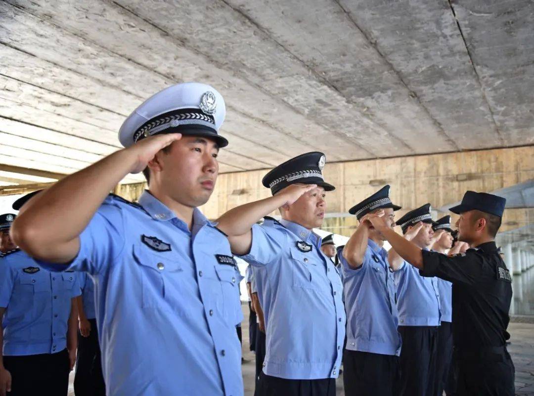 谢菲联球员心态稳定,主帅期待队伍恢复元气的简单介绍 谢菲联球员心态稳定,主帅期待队伍恢复元气的简单介绍