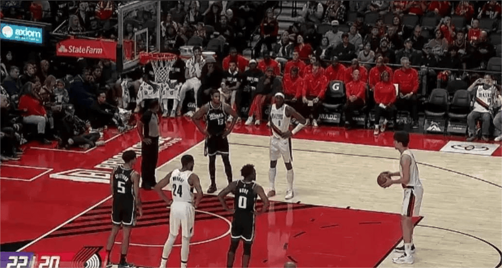 关于开拓者不敌骑士,拉文砍下分的信息 关于开拓者不敌骑士,拉文砍下分的信息